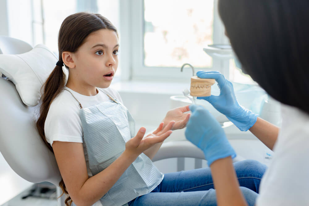invisalign-untuk-anak-down-syndrome